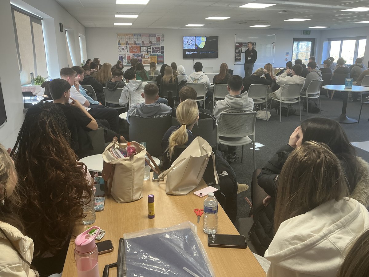 To help reinforce their learning, build confidence, and make recalling information easier, our Year 12 students are taking part in a revision workshop this morning to arm themselves with the skills needed to help ensure they are well-prepared for their upcoming key assessments.