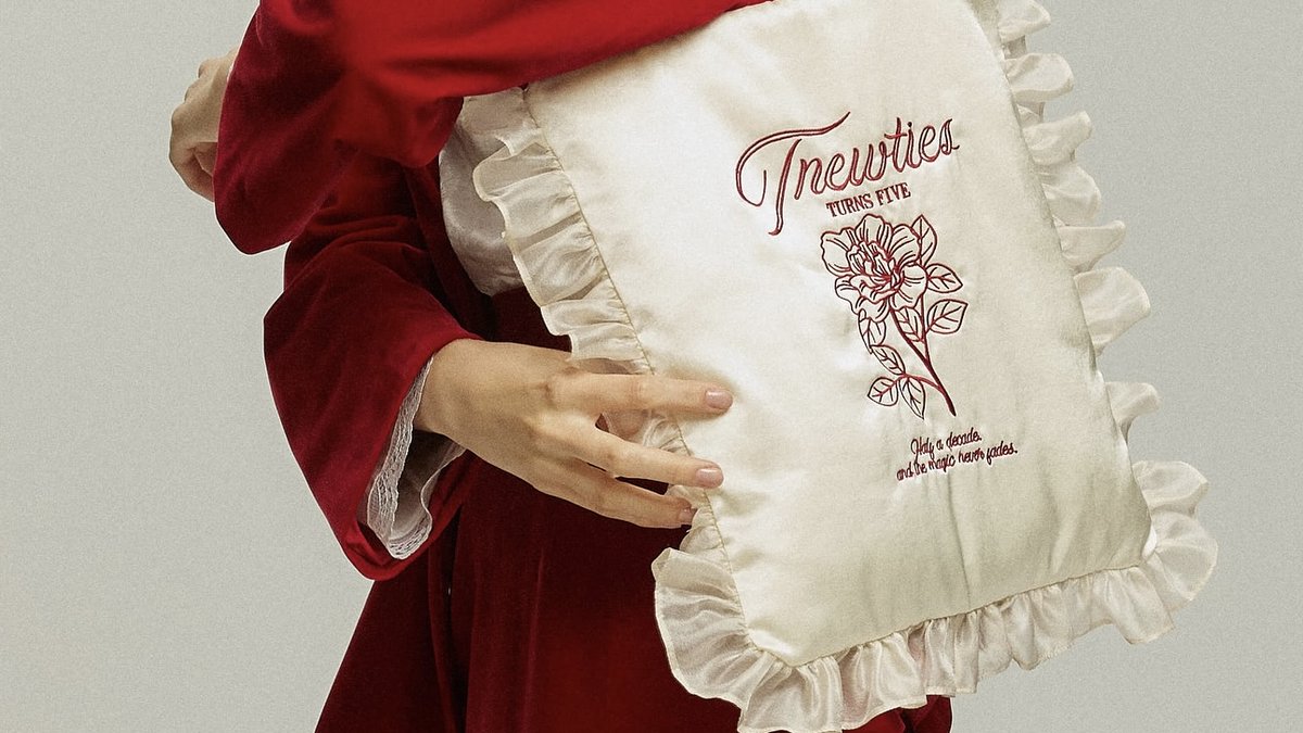 Tnewties turns 5ノベルティキャンペーン】 あす11月11日(火)午前11:00