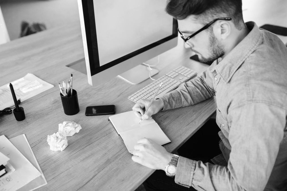 StackWebHQ's tweet image. 📝 A strong project starts with a clear brief, especially when your designer or developer works behind the scenes.

🤝 Learn how to create briefs that save time, reduce revisions, and deliver results your clients will love: 

stackweb.io/set-clear-brie…