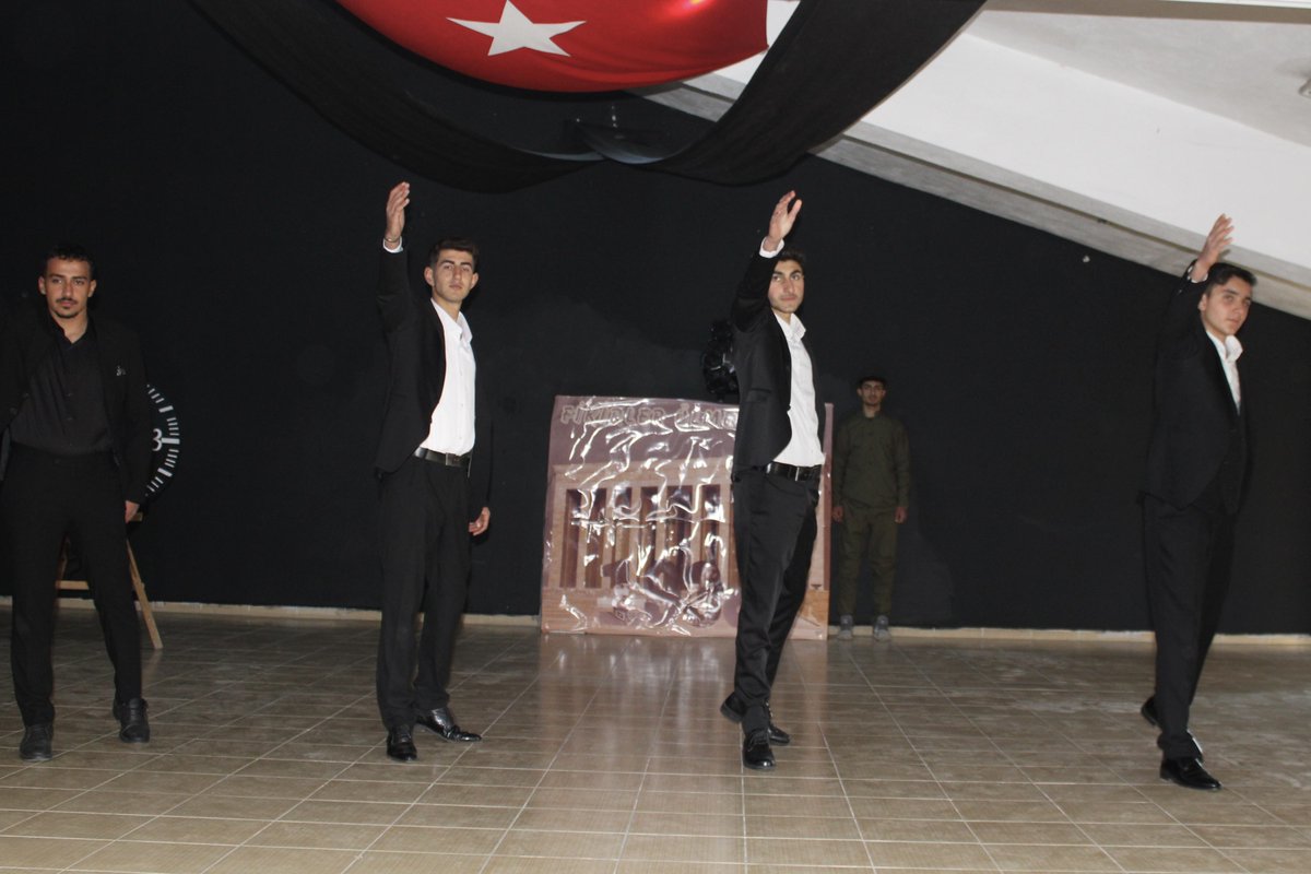 📌Gazi Mustafa Kemal ATATÜRK’ün Ebediyete irtihalinin 87. yıl dönümü münasebetiyle ilçemizde anma programı  düzenlendi. 
facebook.com/share/p/1PcWvo…