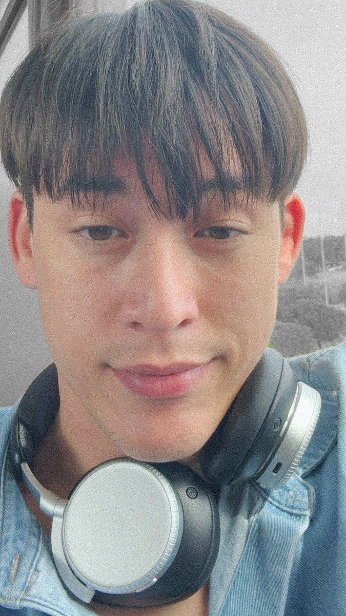 i love it when gawin does this thing with his eyes 🫠

#gawincaskey