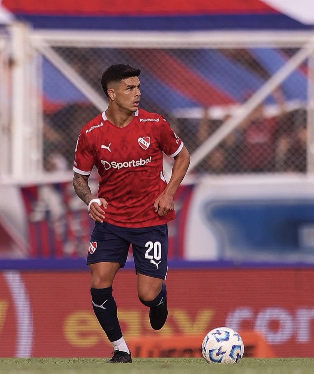 🚨Es cierto que #Olimpia consultó por Rodrigo F. Cedrés. 

↪️ Por ahora fue únicamente un sondeo. El volante está a préstamo hasta fin de año en #Independiente. Su pase pertenece a #Santos 🇧🇷

✴️ No hay que descartar que el Rojo intente negociar para adquirir su ficha.