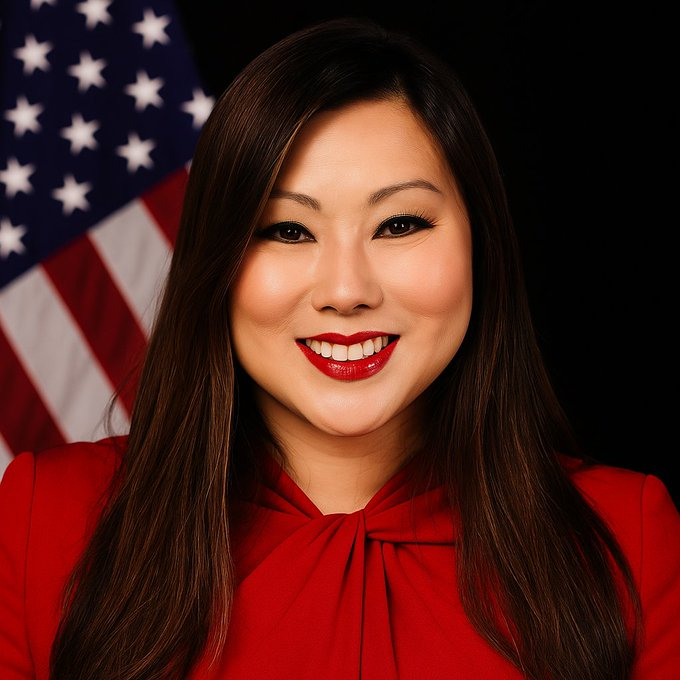 0xPhilanthrop's tweet photo. 🚨 BREAKING 🚨

🇺🇸 CFTC Acting Chair Caroline Pham says leveraged spot crypto trading on U.S. exchanges could launch as soon as next month.

Regulated leverage on the way - liquidity + volatility incoming. https://t.co/tpVTbAuoHA
