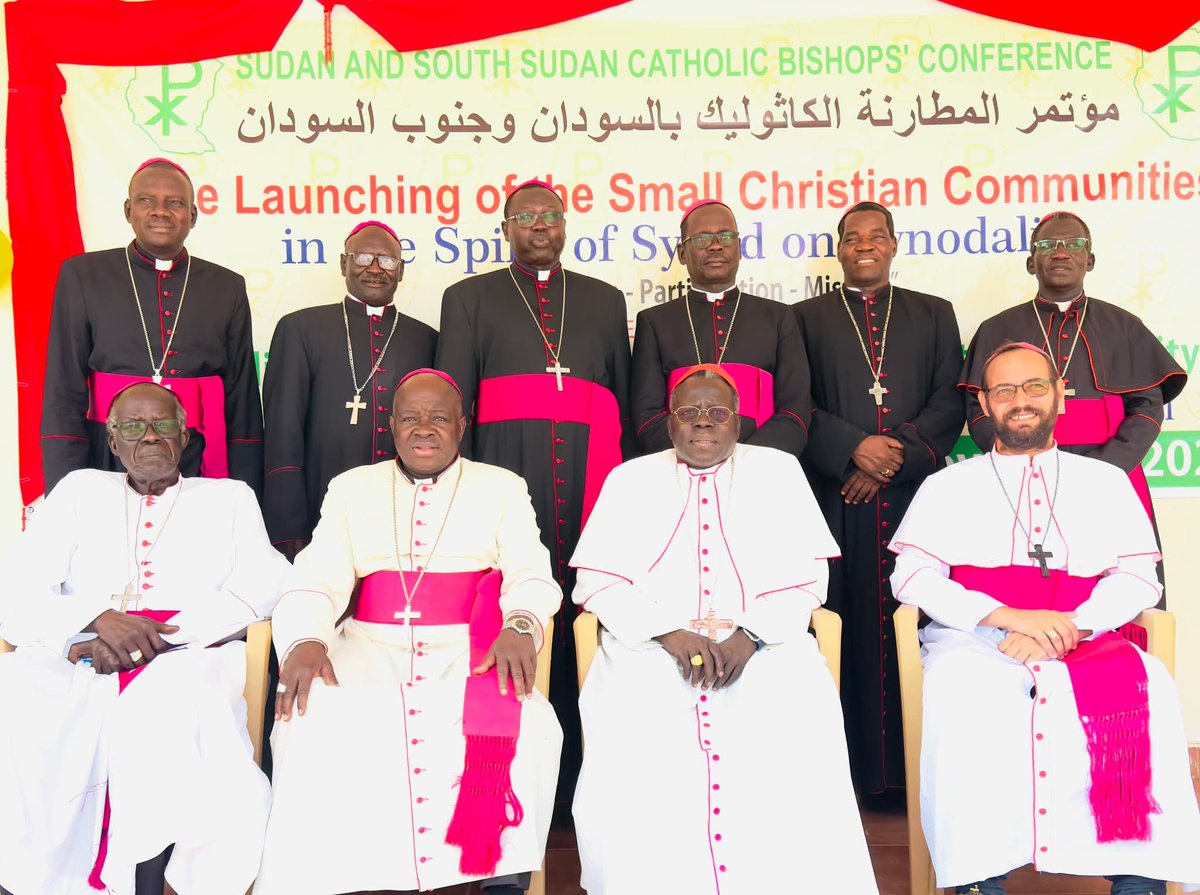 Under the theme: "Building peace, healing wounds &amp; promoting unity." 
Catholic bishops from #Sudan &amp; #SouthSudan, led by Cardinal Ameo, met in Malakal for the first time to discuss the growth of the Catholic faith &amp;  strengthening church's institutions in the two countries. #SSOX