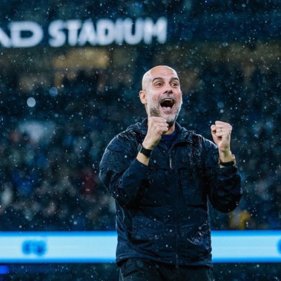 ertugrul_one1's tweet image. من مدريدي:
أمامنا ايام صعبه مع تشابي.

غوارديولا بعد شهر ما راح يكتفي بالفوز، راح يهين 
الونسو علنا، يمزق ما تبقى من صورته، ويثبت ان الاستاذ لا يقارن بتلميذه.

وفي السوبر، فليك راح يطوي الصفحه الاخيره من مسيرة الونسو، يختم على اقالته بختم العار، وينهي قصة المجد المزيف الى الابد