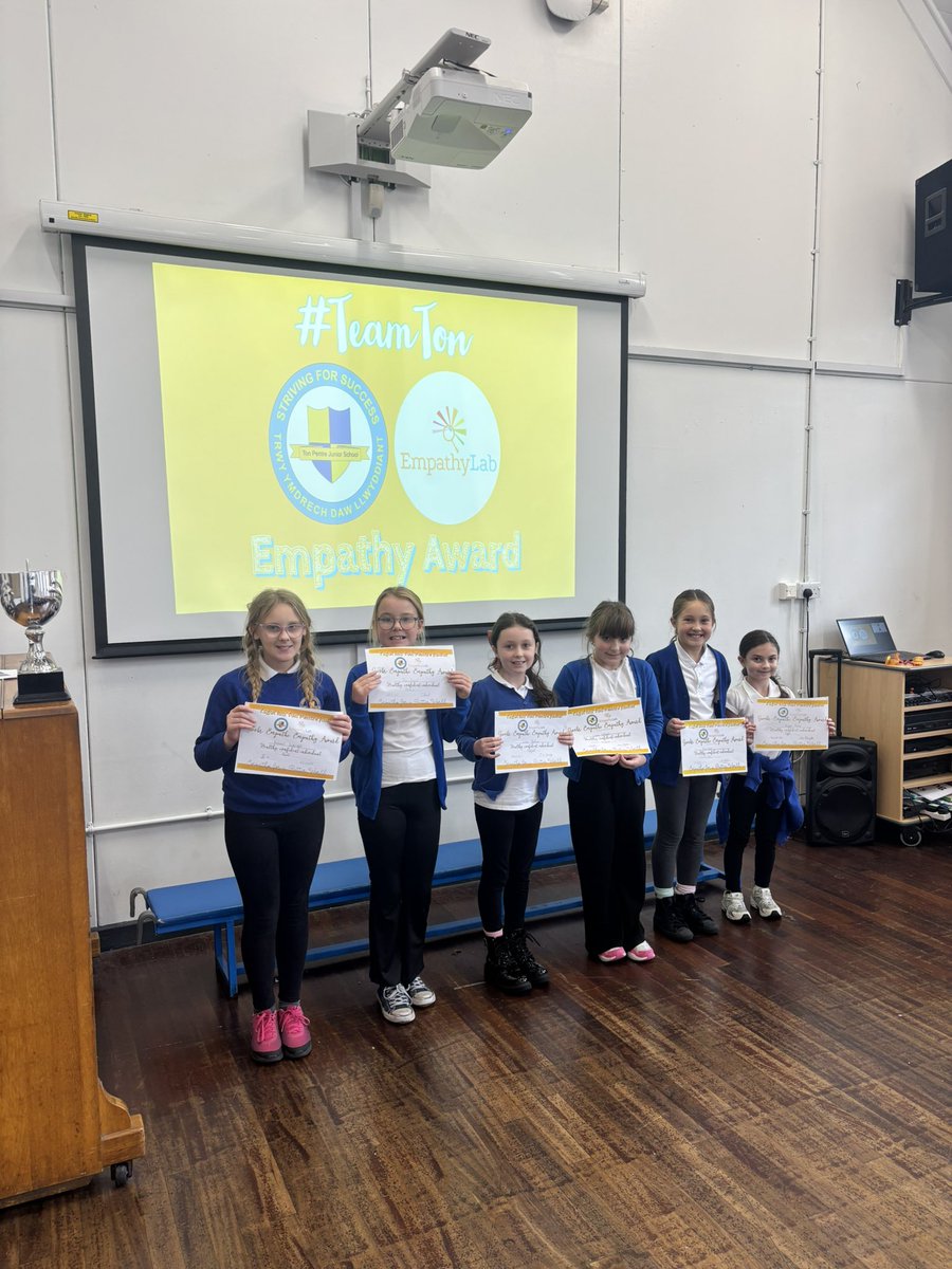 💛💛💛💛💛💛

Llongyfarchiadau to our Empathy award winners this week 🏅🏅🏅🏅

Empathy for a better world ✨🌎✨🌎💫

💛💛💛💛💛💛