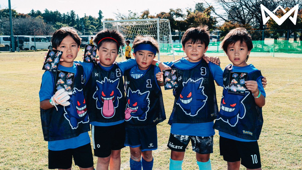ポケモン が4v4のフィールドに登場！⚽️🔥// 現在開催中の【目指せ