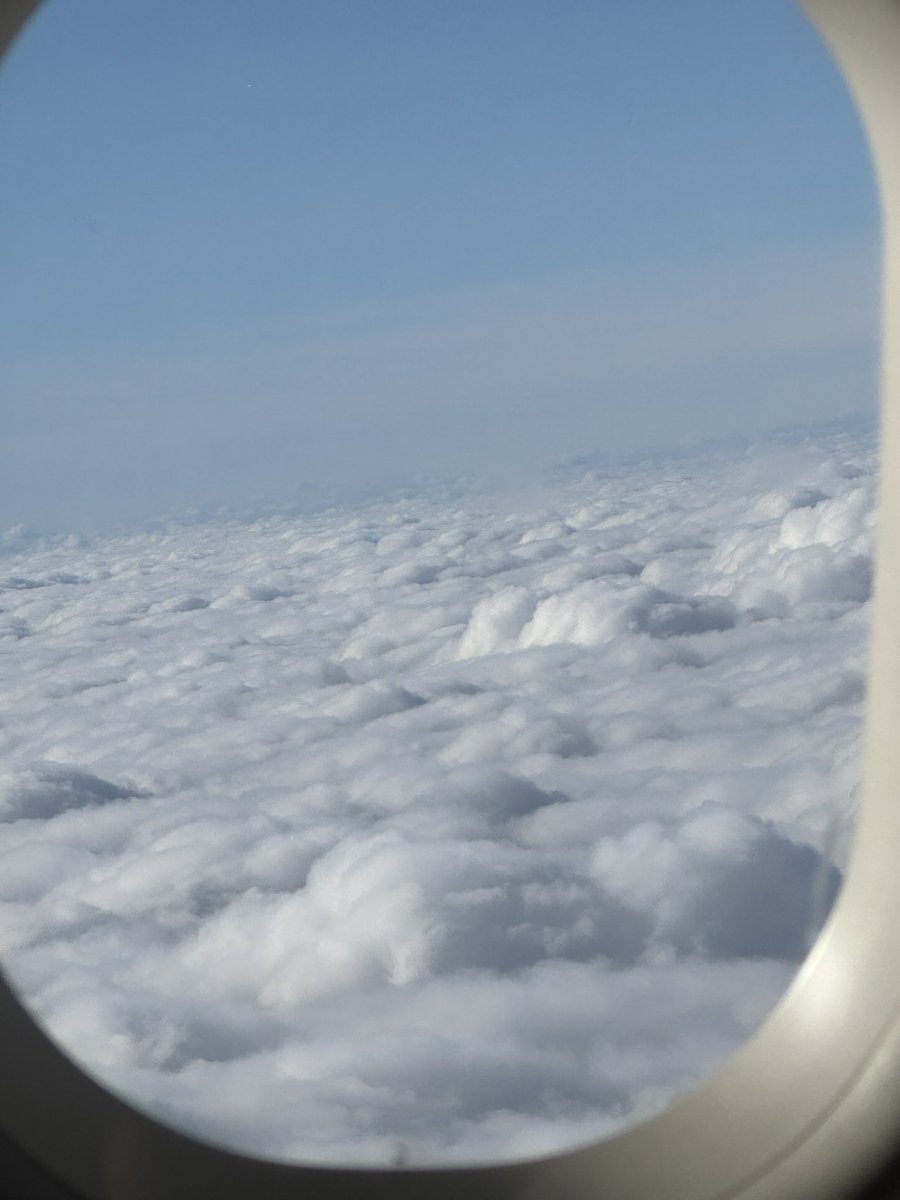 PredatorJr's tweet image. Die Sonne über München gesehen.