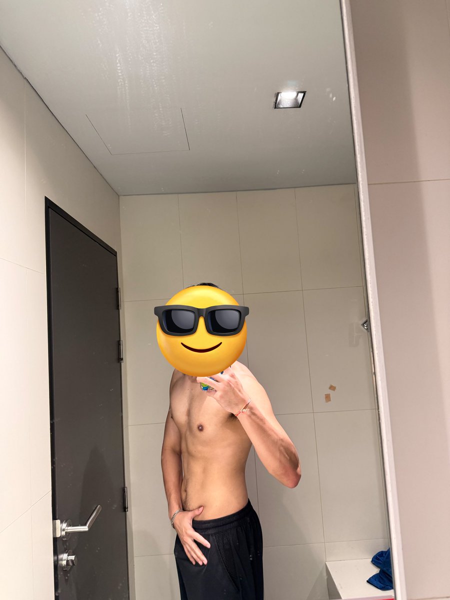 ScG_2012's tweet photo. ช่วงเพิ่มน้ำช่วงล่าง fitness time https://t.co/hrYXJCERpg