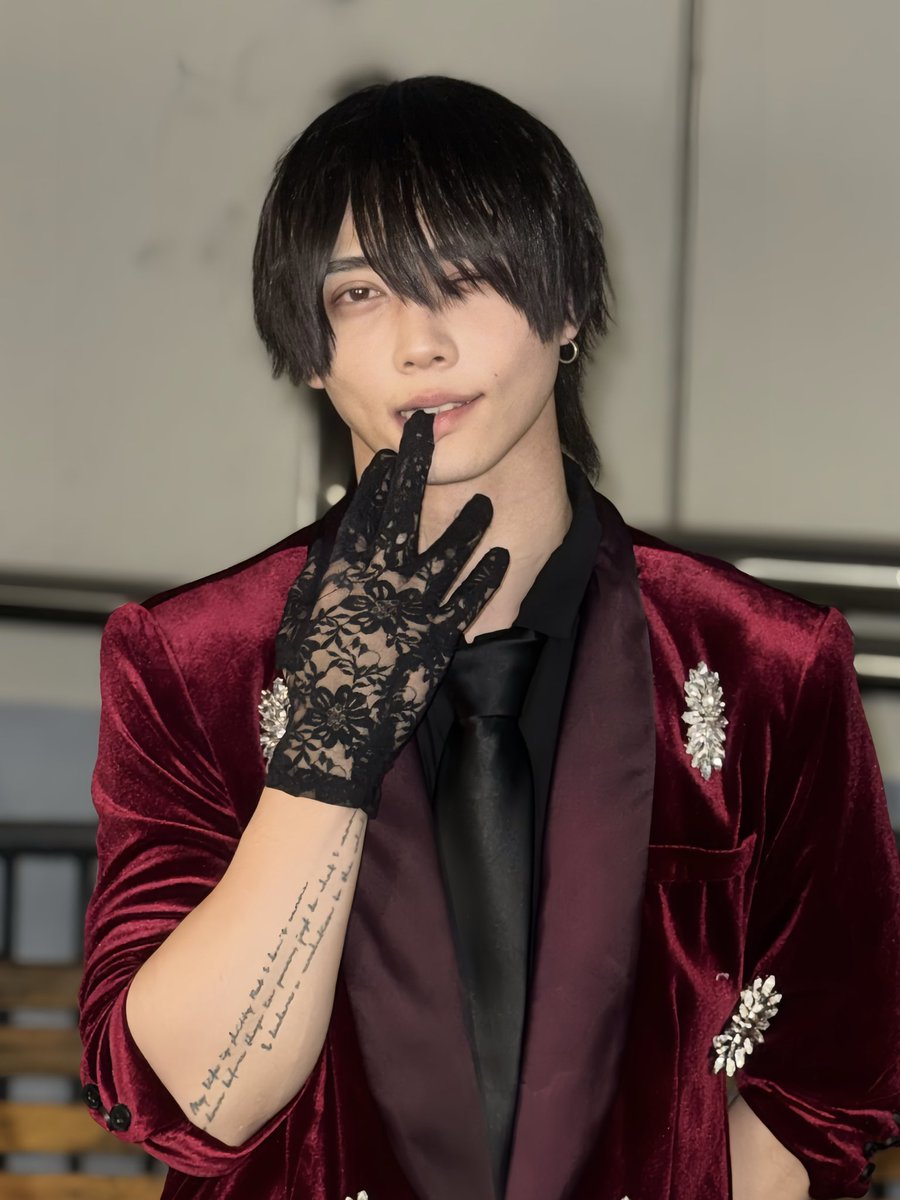 ゆら (@yurayura0427) / Posts / X