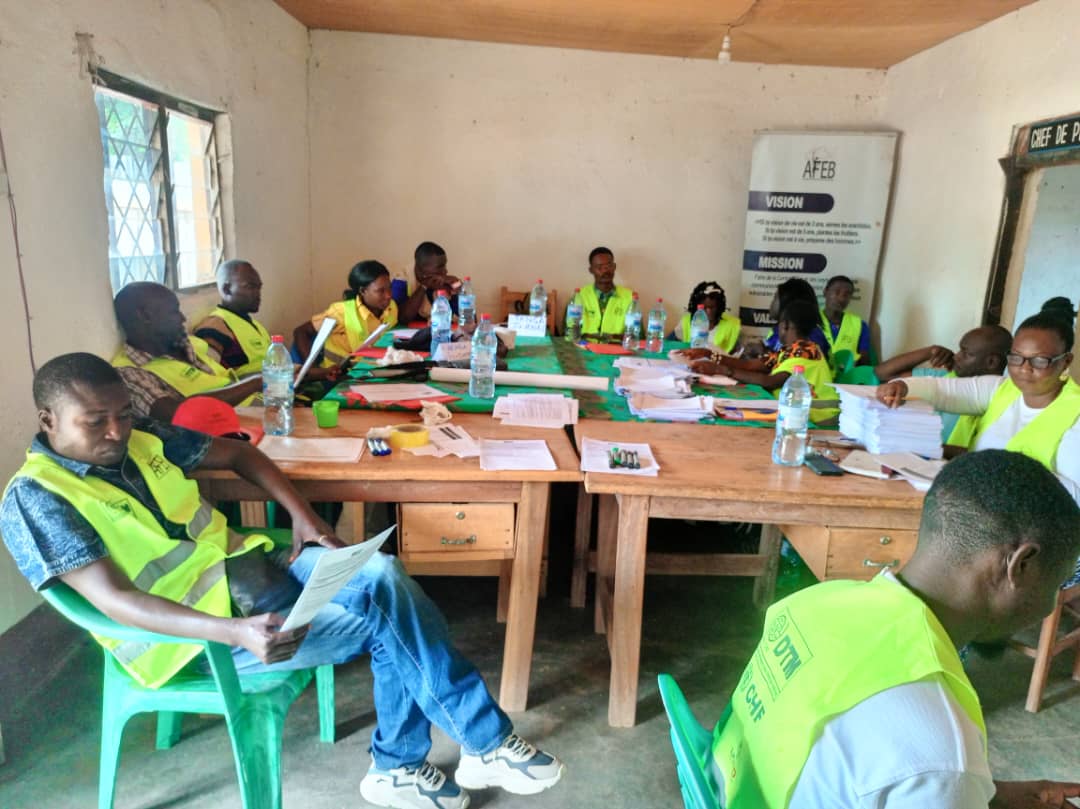 Retour en image sur l'Atelier formation des enquêteurs sur l'outil de suivi des mouvement des placement en République Centrafricaine DTM Mobility Tracking ROUND 24 dans la préfecture de Nana Mamberé financé par OIM et mise en œuvre par l'ONG AFEB
<a href="/ONUmigration/">OIM - ONU Migration</a>