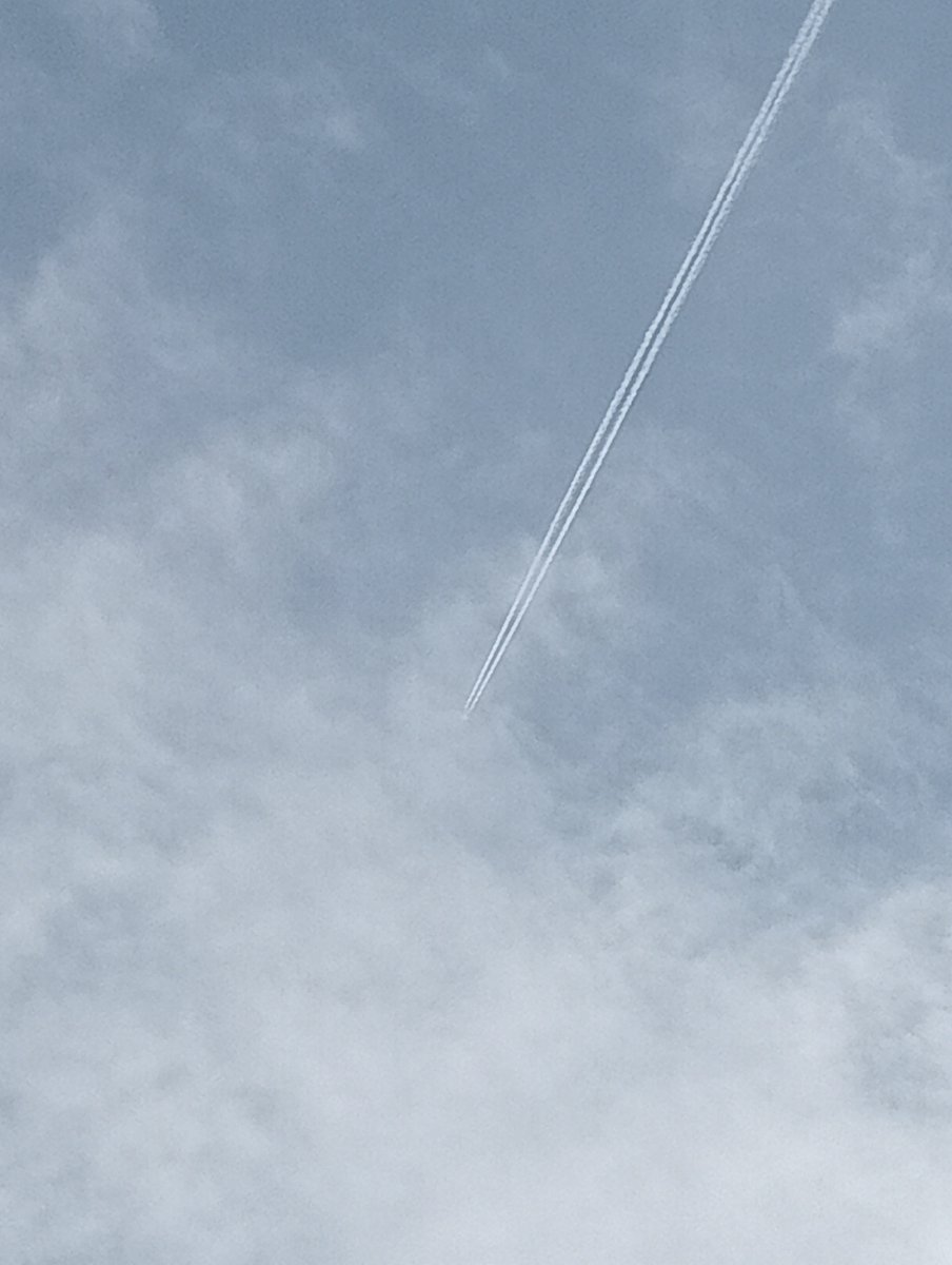 Lavante21575499's tweet image. After they cook us, the spraying starts. It&apos;s too obvious....🤢🤮😷😷💀💀💀 #BIOTERRORISM #GEOENGINEERING #HAARP #DOPPLER #NEXRAD #EISCAT #AGENDA2030 #DEMOCIDE