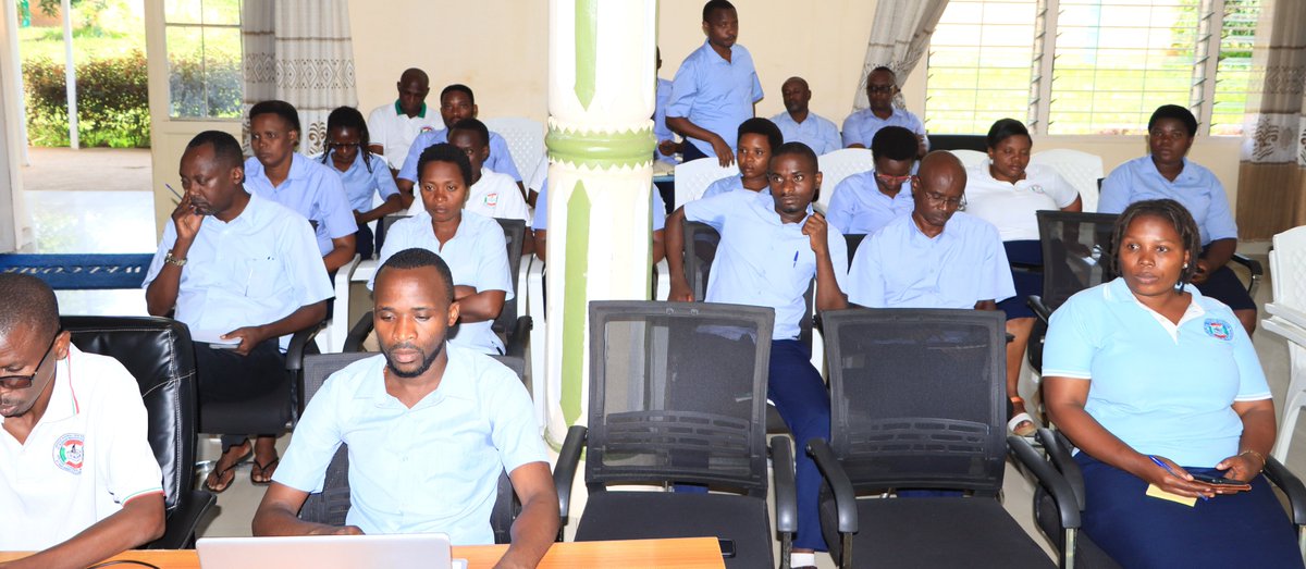 Onpr2018's tweet image. "Etat des préparatifs de l'activité de recensement des bénéficiaires des prestations de l'#ONPR" prévue depuis ce lundi,17/11/2025 est l'un des pts inscrit à l'agenda de la réunion ordinaire du Conseil des cadres, tenue ce 10.11.25 dirigée par son DG @anastase_jean