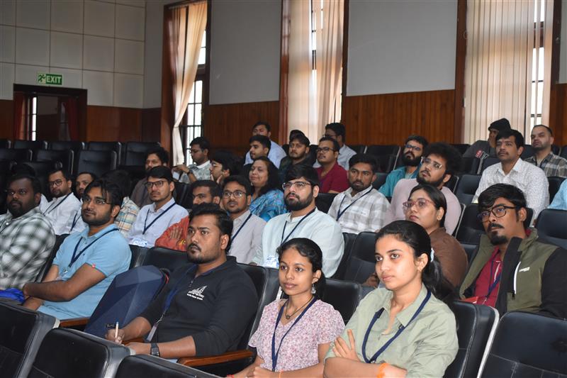 cce_iisc's tweet image. The short-term course on “Measurement Techniques for Drops &amp;amp; Sprays” kicks off!

Hybrid batch: 49 in-person at IISc campus + 19 virtual

#IISc #FluidDynamics #Aerospace #PIV #LIF #Research #NAL #TUDarmstadt #Mechanical #Engineering