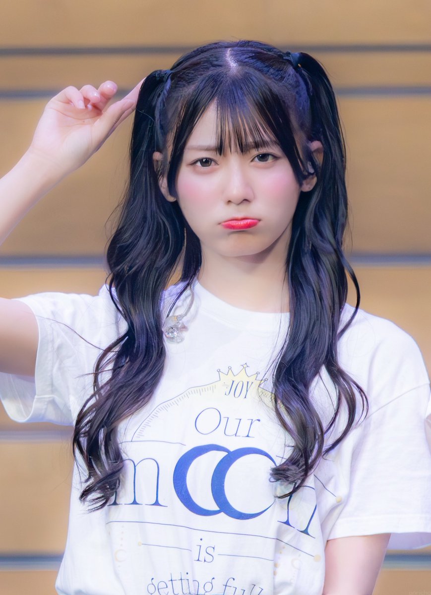 見てあげないとこの表情になります。

大信田美月ちゃん(<a href="/oshida_mitsuki/">大信田 美月</a> )

 #大信田美月   
 #ニアジョイ_カメコ  
 #ニアジョイ全国ツアー2025 
 2025.11.9📍名古屋文理大学文化フォーラム