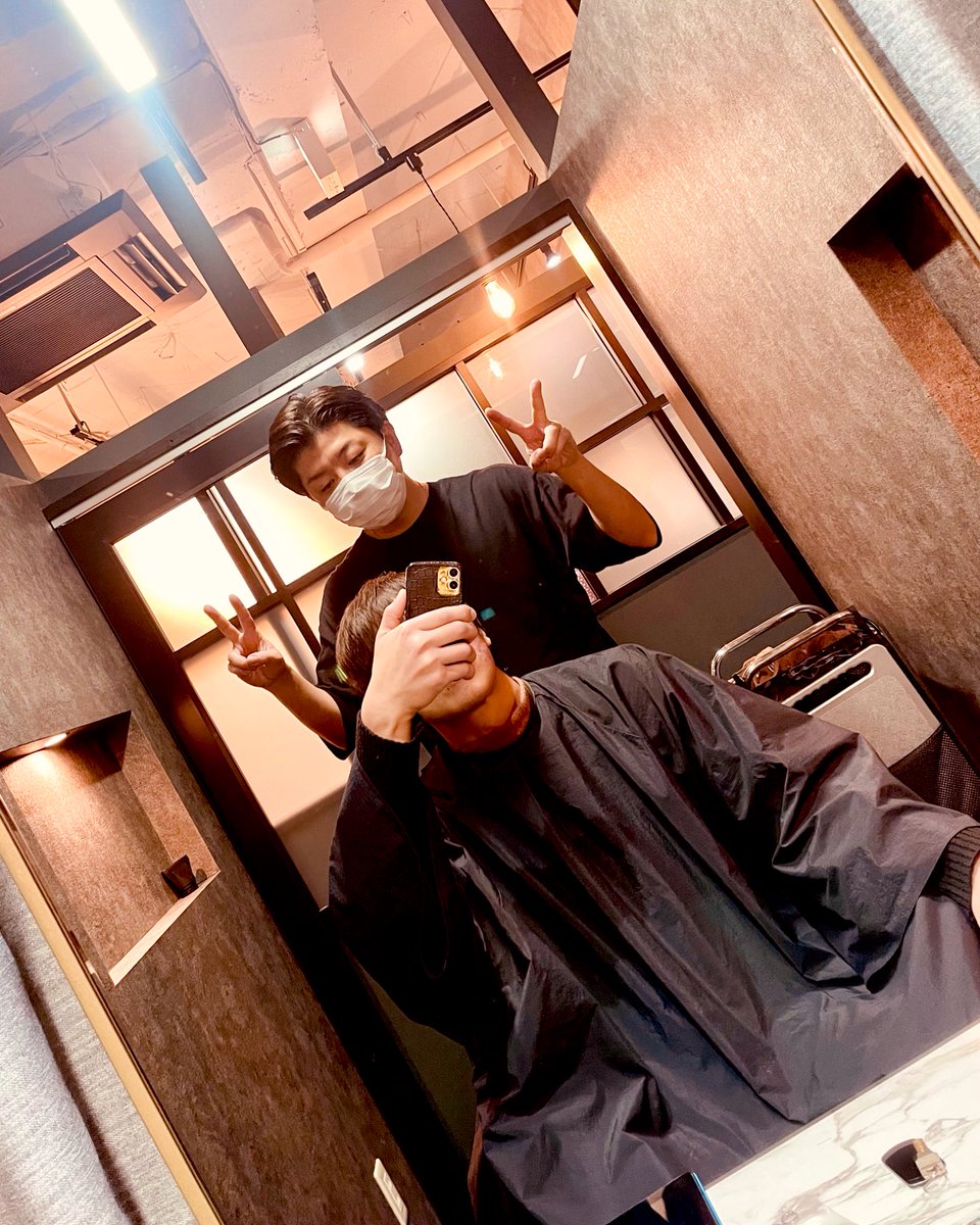 iamnaoki883's tweet photo. ✂︎✂︎ 美容院なう ✂︎✂︎

今日もお疲れ様でした https://t.co/8jXnckqHh2
