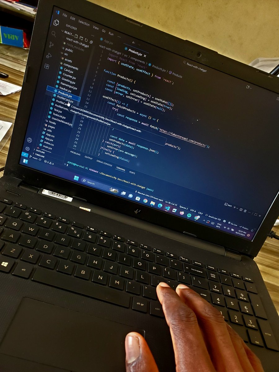 Y0ung_D3v's tweet image. Been off here for a bit — not gone, just focused.
Took some time off to focus on learning and building quietly.

I’ve grown a lot — both as a developer and as a person.

Still coding. Still growing. Still here. 💻

#DeveloperJourney #WebDev #BuildingInPublic #LearningJourney
