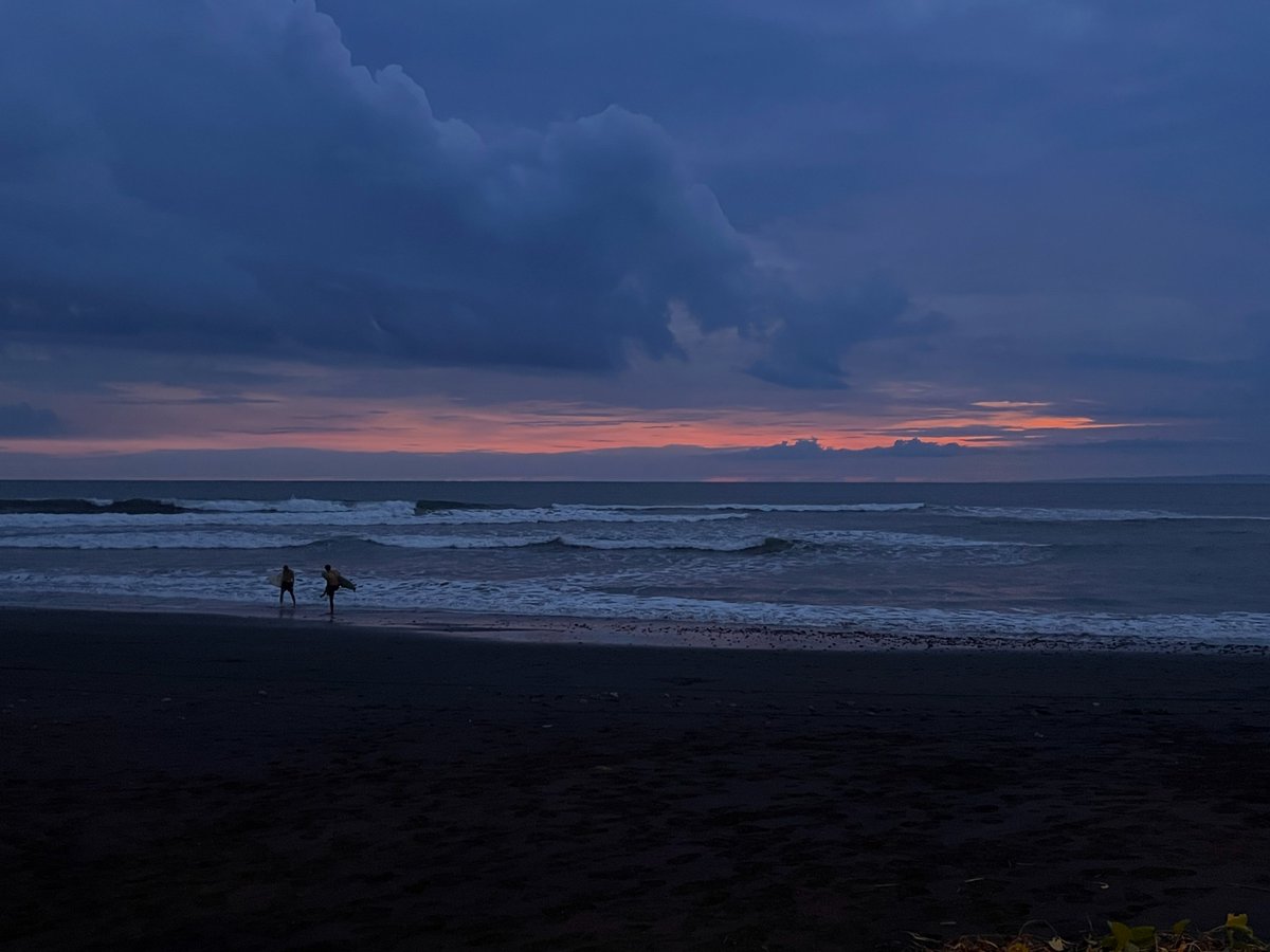surf and code today 
#surf #medewi #bali #startup