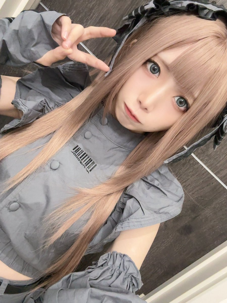 本日もお疲れ様ですm(*_ _)m
#KEIZラパーク金沢店 様
ありがとうございました🙌
超電磁砲最初は( ´･ω･`)って感じだったけど楽しかった✌︎︎( ◜▿◝ )
今日は平日でしたが稼働よき✨
OKEIZよきですねぇ(  ˊ꒳ˋ ) 👌🏼ᐝ
｡*❅┈┈┈┈┈┈┈┈┈┈┈┈❅*｡

店内状況💭

東京喰種
✨＋11000枚✨