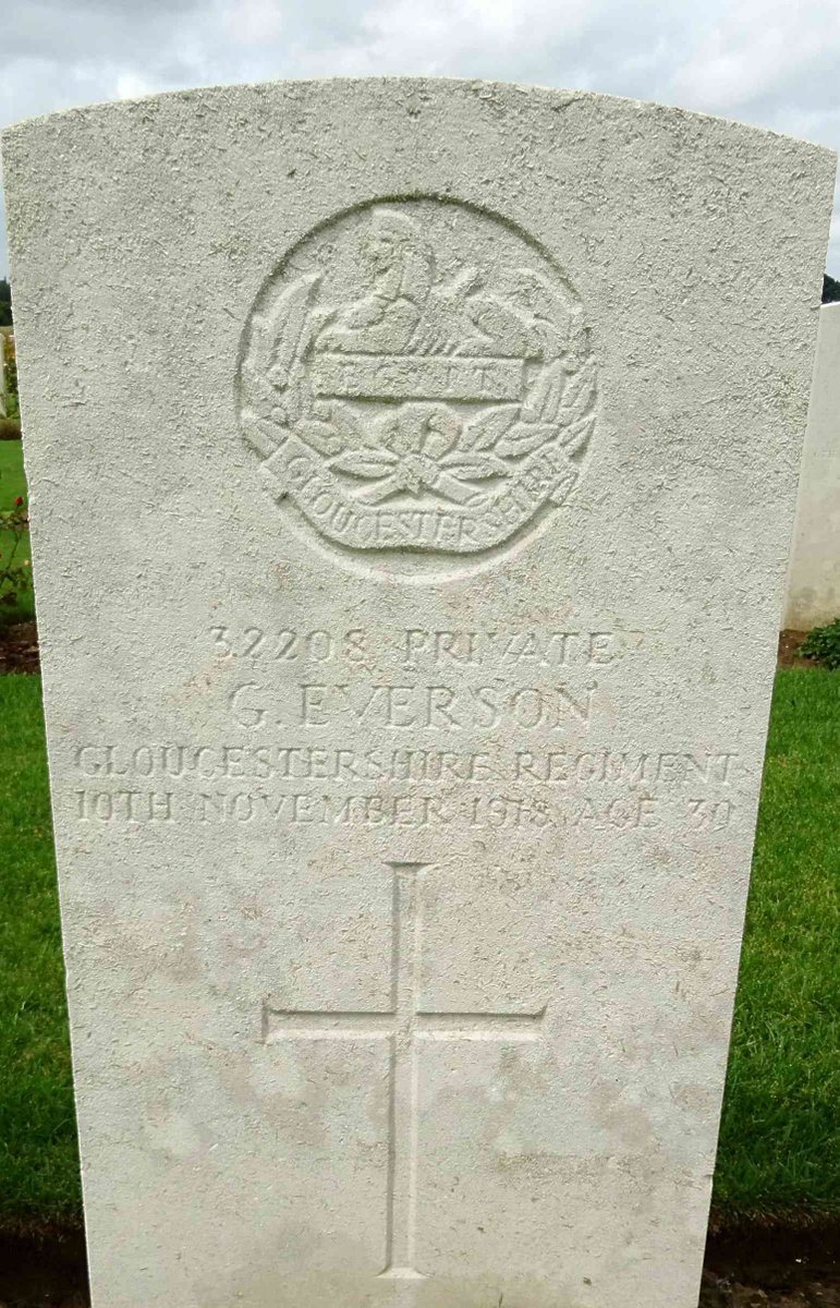 10 Nov 1918.  

Pte Everson George. 
1 Bn Gloucestershire Regt. 
Aged 30. 
Little Oakley.  
Son of George and Sarah. 
Husband to Marion. 
Buried at Crossroads Cemetery, Fontaine-Au-Bois.