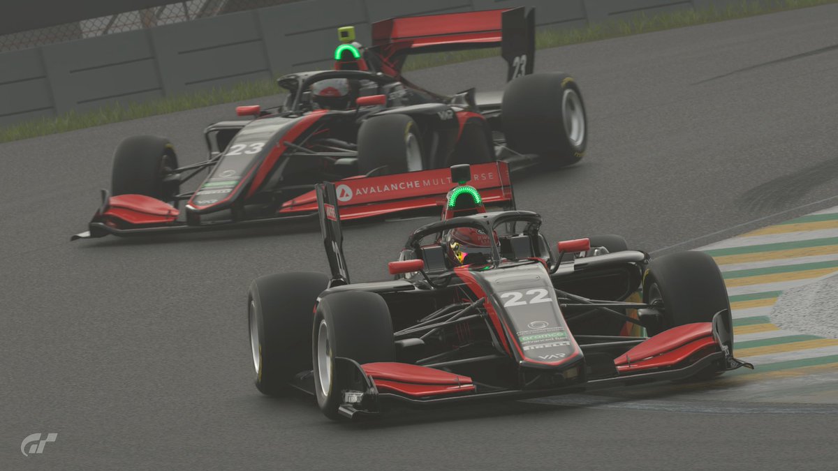 McLaren_VS_GT7's tweet photo. #F2vs_GT7 
Rd5 SAO PAULO GP
P3 #22 @Parado_X_Parado 
P4 #23 @Yamakazesan1936 
戦略とタイヤマネージメントが活き
22号車は6番手スタートから3位表彰台に23号車は9番手スタートから4番手にポジションを上げた。チームランキングも3位に浮上しチャンピオンの可能性も残した。 https://t.co/p5NR18Vk2v