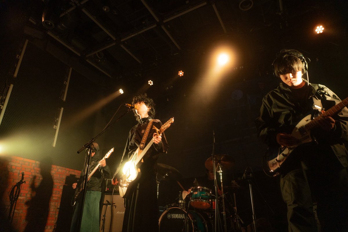 2025/11/10 [MON] 
Daikanyama SPACE ODD presents
-Brotherhood-

1. ねえ、起きて
2. 戦わないと
3. 春を待つ風
4. 歩いていこう
5. 瑞花

📷<a href="/_iimakema/">蕙眞</a>