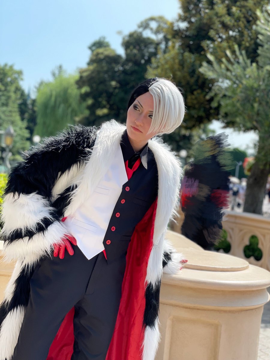 9/16🏰ツイステ クルーウェル

仔犬監視中

#Dハロ仮装2025 #Dハロ仮装 #Dハロツイステ仮装