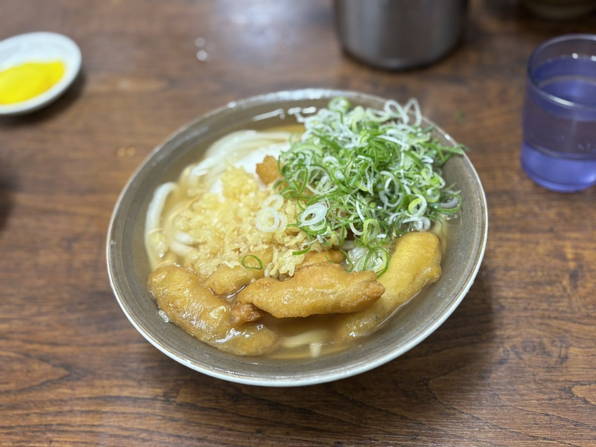 hirospeedball's tweet photo. 福岡は、うどんも主食です🤣（笑）

今日は体調悪くて１日２回もうどん食べました😆（笑）

#めん屋満月
#福岡
#福岡ラーメン
#福岡うどん
#い志まつ
#牧のうどん https://t.co/aIx7u0161b