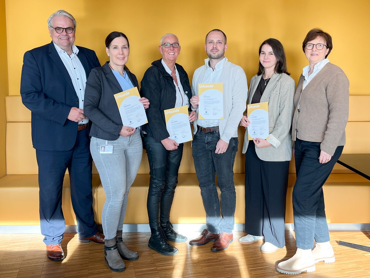 zurich_de's tweet image. Community Hero Awards 2025: Die Z Zurich Foundation ehrt ehrenamtliches Engagement unserer #HelfendenHände: 🎉 Felix Meuer ist #CommunityHero für Deutschland! Glückwunsch auch an die weiteren Finalisten Lena Faller, Karin Nillies, Petra Seidel und Christoph Lüdemann! #ZKJS