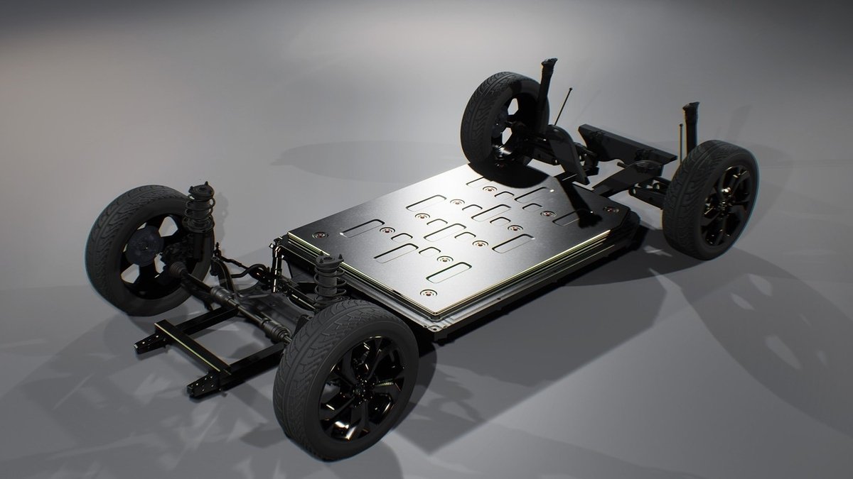 本日2回目のブログ更新✍

マツダが2027年市場投入を目指して開発している「EV専用アーキテクチャー」関連かもしれないテスト車両が米国でスクープされました。
見た目はラージ群SUVですが、全長が短くなってる事やフロントグリルが塞がれてるのを確認出来ます。

（ブログURLはリプライへ）