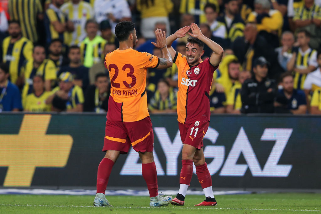 UEFA.com DE tweet media