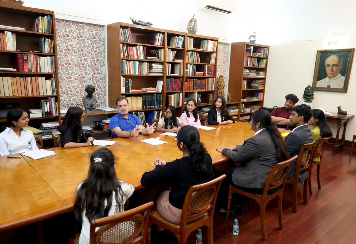 Rahul Gandhi : Gen Z's Favourite Leader! ❤️🫰