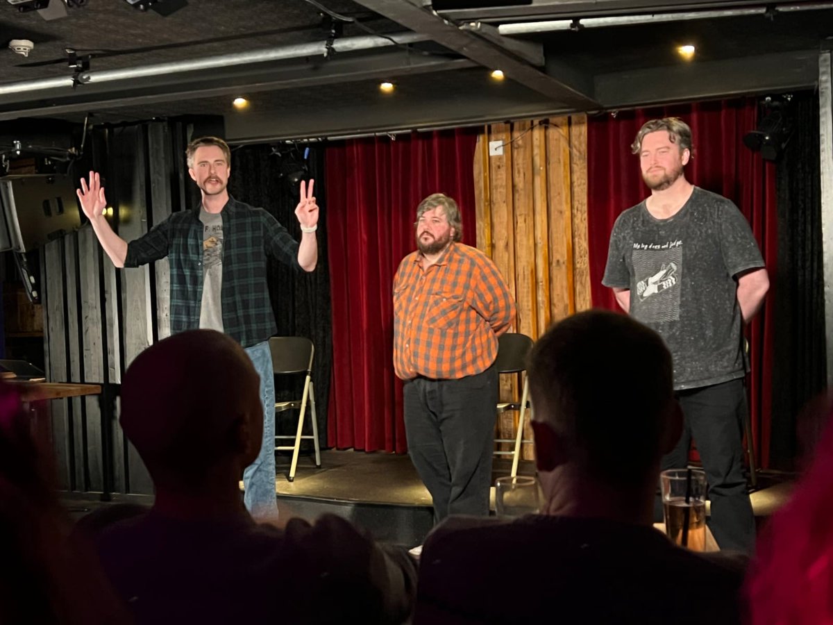 Couch (improv) 🛋️ tweet media