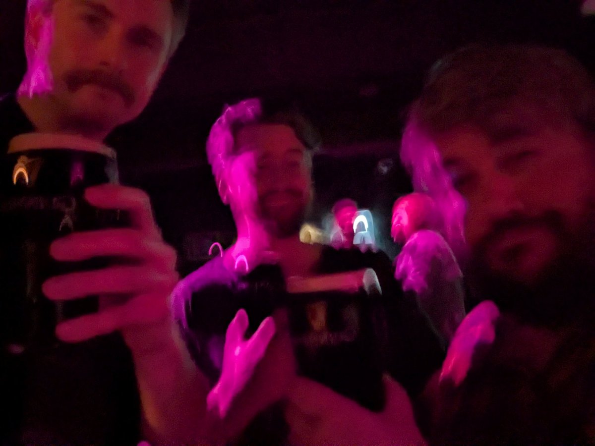 Couch (improv) 🛋️ tweet media