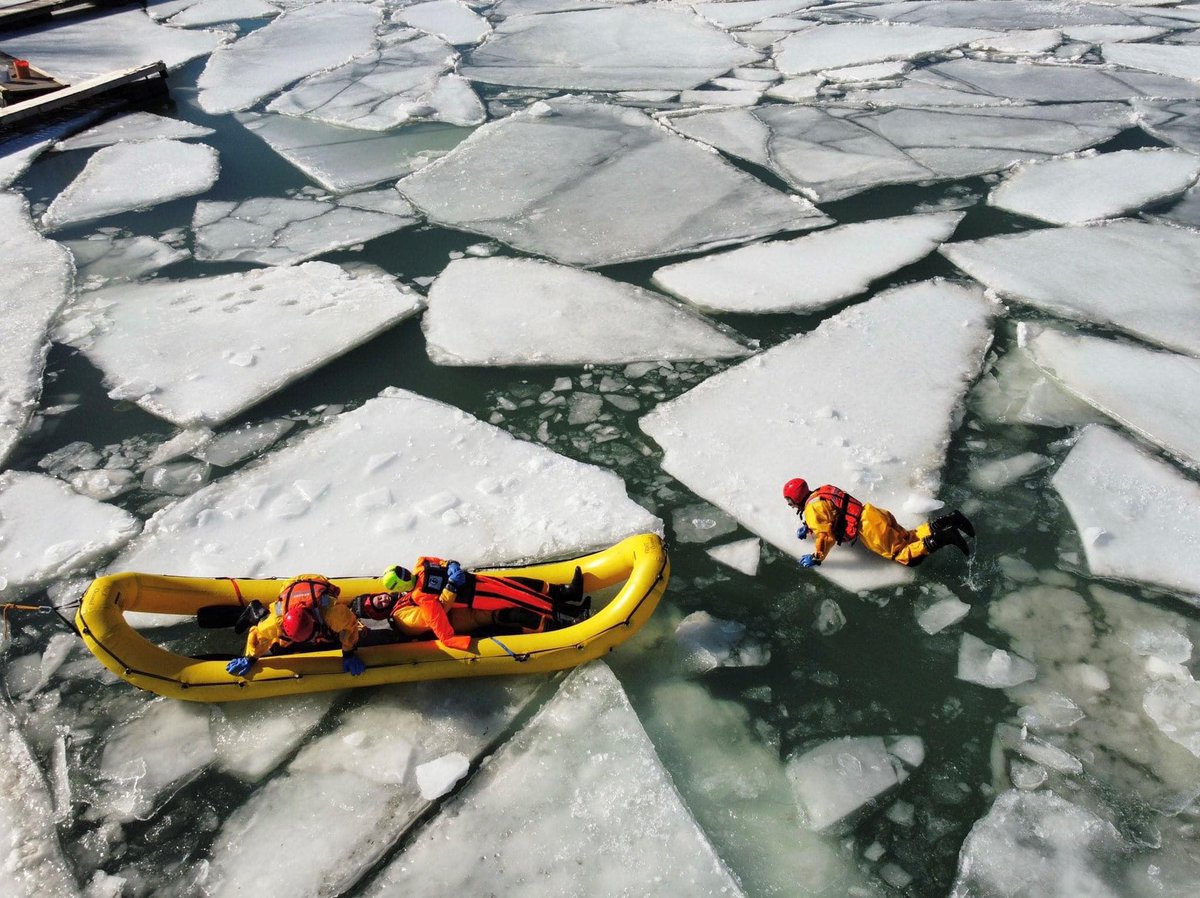 rescuetechn's tweet image. Any rescue, any terrain, any victim, RescueTECH1 has the tools to prepare your team for anything! Find out more on our website here!

👉 zurl.co/Xjhcg   

#rescuetech #Rescuetechnology #rescuetech1 #tactical #rescueequipment #rescuegear