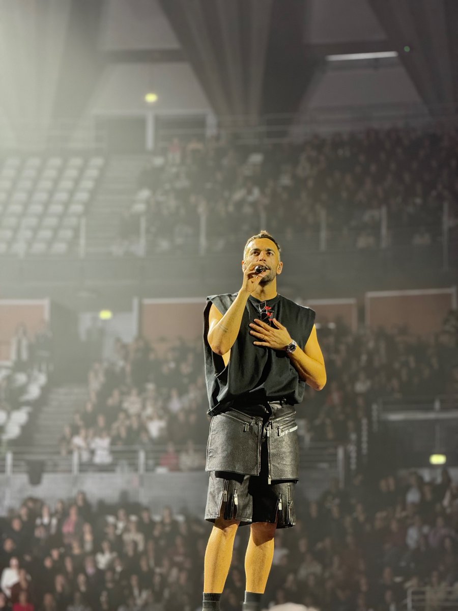 robertamaida1's tweet photo. Post di apprezzamento per @mengonimarco 

Che ARTISTA ❤️

#marcomengoni #roma #MarcoMengoniLiveInEurope2025 https://t.co/1jmGFsbxqS