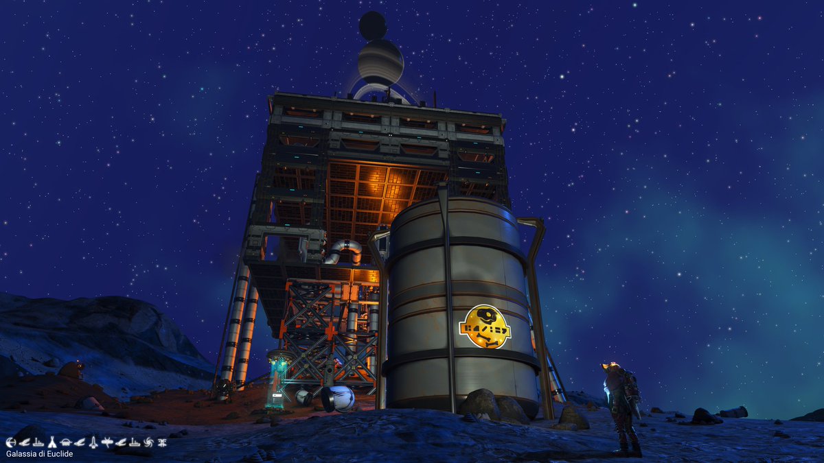 Maybe in the Margin ( I don't remember exactly where tbh)
1 I'm in love with desert planets
2 Cacti
3 bio hazard incoming
4 My little rusted metal extraction and refining factory 
#NoMansSky 
#NoMansSkyBreach 
🏜🌵☣️♻️