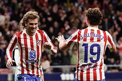 AtletiChapi's tweet image. Con dinero y sin dinero somos los primeros que viva mi Atleeetiiiiii..... de Madriidddd... 🎶🎵🎶 Gool... uyyy. 🔴⚪️ #Atleti #Apollo