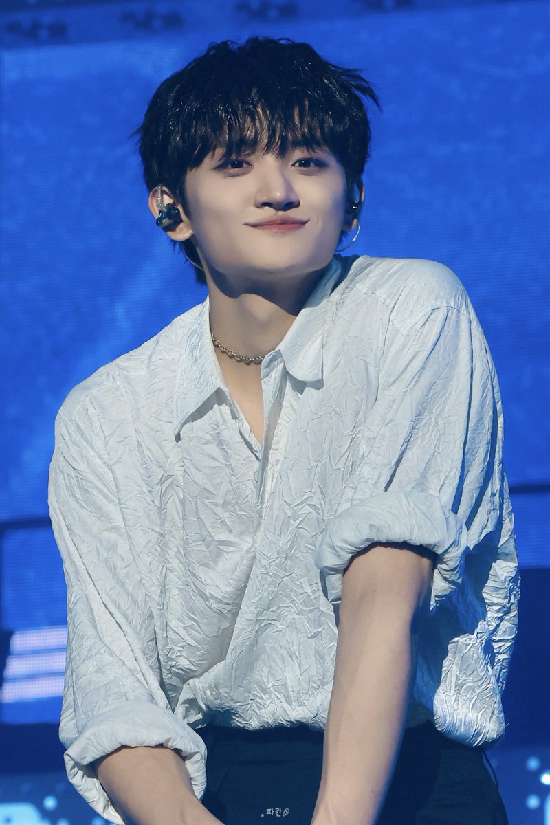 251109 LUCID LINE 막콘

삐죽 귀 숨기는 거 까먹었나ᐡ•͈ ·̭ •͈ᐡ🐾

#루시 #조원상 #원상