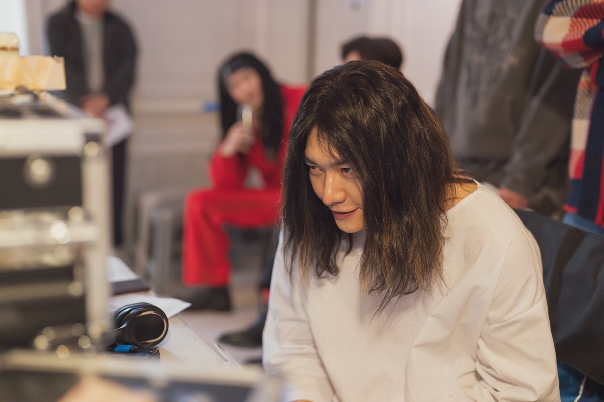 showboxmovie's tweet image. 그저 촬영 현장 비하인드 스틸인데
왜 제 주변이 화사해지는거죠?🌷➰

&amp;lt;퍼스트 라이드&amp;gt; 유쾌한 케미를 담은
📸 현장 비하인드 스틸 대.공.개

&quot;온가족이 즐길 수 있는 무해한 영화 탄생!&quot;
✈️  &amp;lt;퍼스트 라이드&amp;gt; 극장에서 #절찬상영중 🩵

#퍼스트라이드 #남대중감독
#강하늘 #김영광 #차은우 #강영석…