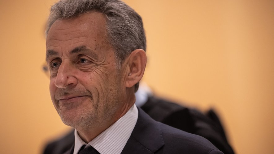 🚨 ALERTE INFO
⚖️ CONTRÔLE JUDICIAIRE | Paris
Conditions strictes imposées à Nicolas Sarkozy
🎯 Interdiction de contact avec le garde des Sceaux Gérald Darmanin
⚖️ Interdiction de sortie du territoire national
👤 Remise en liberté après 20 jours de détention
📰 Source : <a href="/afpfr/">Agence France-Presse</a>