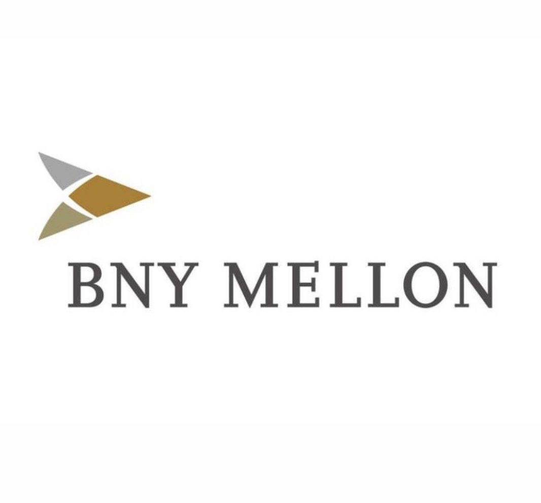 Elara_01688's tweet photo. ๐จ BREAKING:
๐บ๐ธ Americaโs oldest bank, BNY Mellon, managing over $2 trillion in assets, has boosted its Bitcoin $BTC holdings by 140% in Q3! ๐ฅ
Institutional confidence in Bitcoin is exploding โ while retail sleeps, the giants are quietly stacking. ๐ฆ๐ฅ
#BTC #Bullishbitcoin https://t.co/nFQLbaSszH