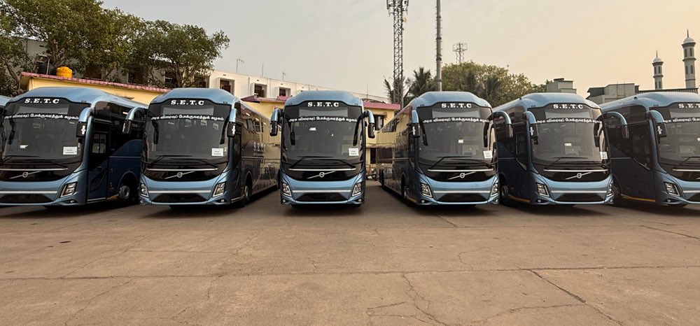 UpdatesChennai's tweet image. 8 of the 20 Volvo 9600 Buses for SETC have arrived in Chennai. Expect inauguration shortly... #SETC #Volvo
📸 : @PttvNewsX