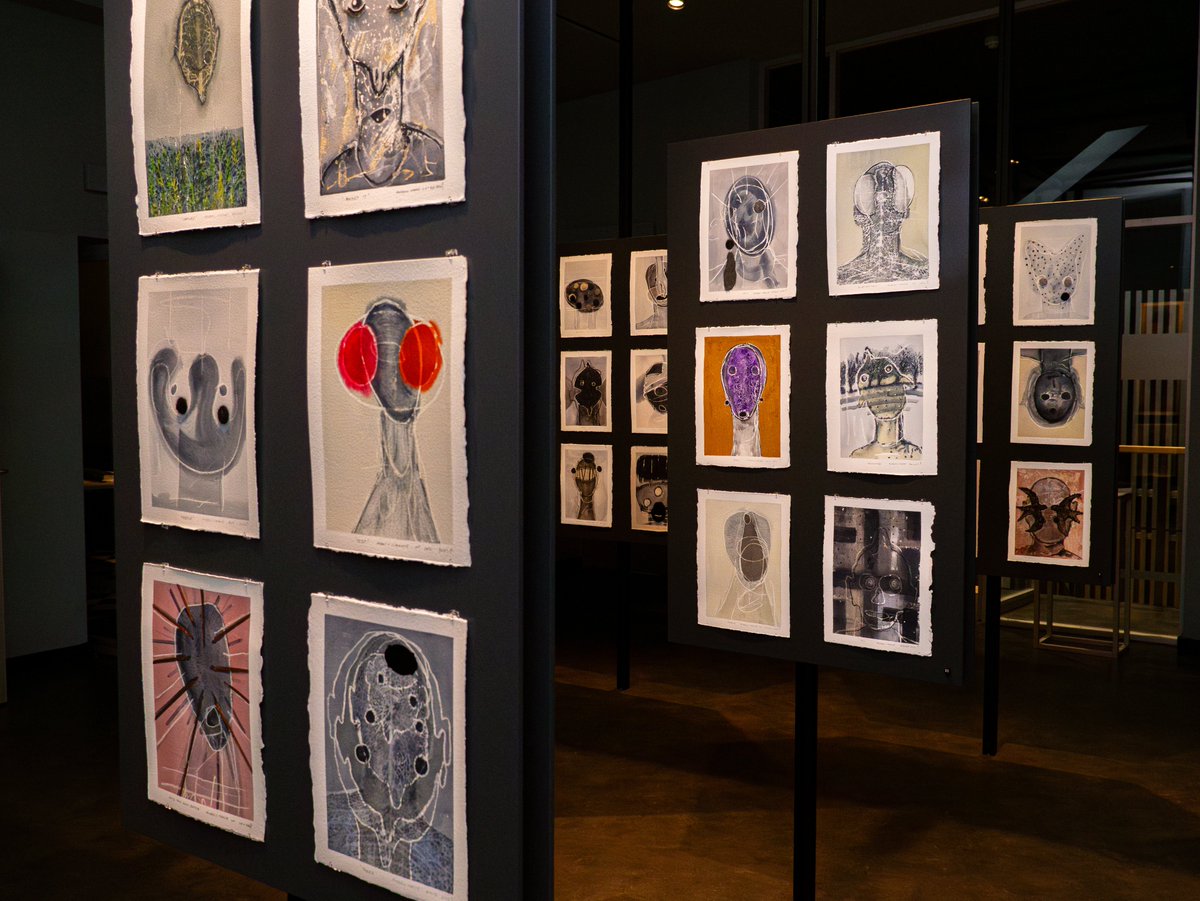 Endrū Kārnija izstāde "Kāds, ko pazīstu" skatāma Anatomijas muzejā līdz 27. decembrim.
❄️