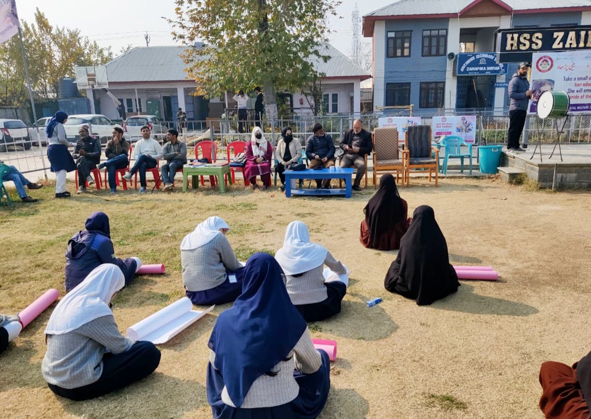 shopiangazette's tweet photo. Mission Shakti – Sankalp Hub for Empowerment of Women,Shopian @Shewspn held awareness camp at Zainapora,

SDM Zainapora @SZainapora emphasised on collective responsibility to educate and empower the women @shishrgupta @IbrarMirza_KAS @DistrictShopian @Informationspn @diprjk https://t.co/FdPyPwEGkc