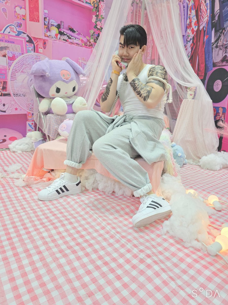 으아아아아❗️❗️❗️❗️❗️
셀프 트정 혐짤 발사❗️❗️❗️❗️❗️
아직 5장 넘게 남았으니❗️❗️❗️❗️❗️
버틸 수 없다면 블블해라❗️❗️❗️❗️❗️