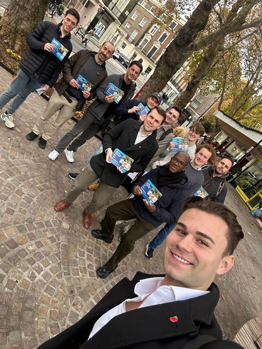 Great response on the doorstep when canvassing for <a href="/ArranWedderburn/">Arran Wedderburn</a> and <a href="/ElliotKeck/">Elliot Keck</a> and Greg in #Hydepark ward as we prepare to retake control of <a href="/CityWestminster/">Westminster City Council</a> next May