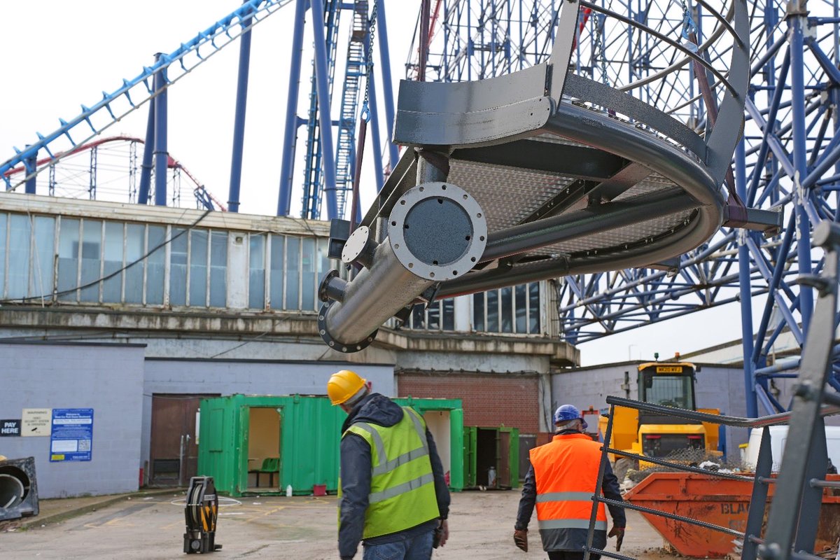 coasterclub's tweet photo. Today @Pleasure_Beach have taken the first deliveries of their new for 2026 Β£8.72m Intamin Gyro swing!
These photos from the park show the ride showing up to its new home on the site of the old bowl-a-drome!
Who else is excited to be flying high up to 138 feet on Aviktas? https://t.co/EgiFFyDmY2