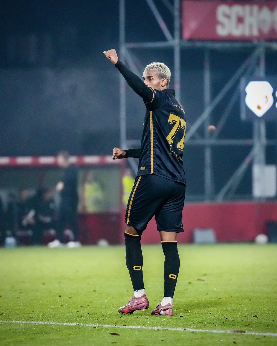 FC_Emmen's tweet photo. ๐๐ฒ๐ฟ๐ฒ๐๐ด๐ถ๐ต๐ฒ๐ฟ heeft een plek in het ๐๐น๐ณ๐๐ฎ๐น ๐๐ฎ๐ป ๐ฑ๐ฒ ๐ช๐ฒ๐ฒ๐ธ! ๐ฅ
#jutEMM #100jaarEmmen #VanOnsVeurAltied #HIERKOMIKWEG https://t.co/pmMoN8gLqX