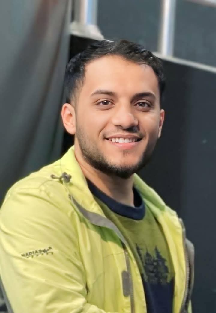 من أجل دماء الشهيد أيسر #قاطعوهم_يرحمكم_الله